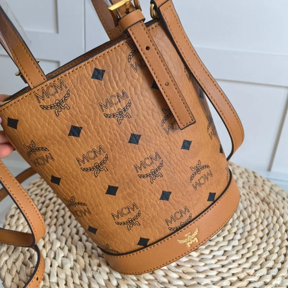 MCM AREN Mini Tote Bag Crossbody Bag Bucket Bag Women's Bag - Picture 4 of 8